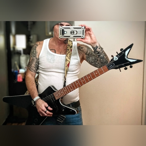 Meet your Posher, Sean - Picture 12 of 16